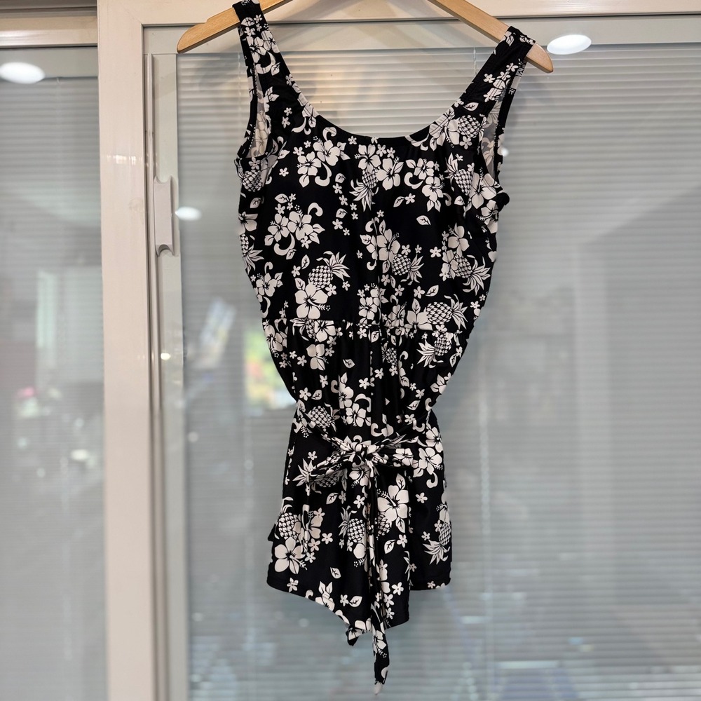 New Blair Lycra Womens Black White Tropical Floral Swim Dress Tummy Trimmer 10